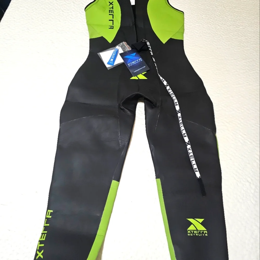Xterra wetsuit women's XLfor paddleboarding and Triathlons - Picture 4 of 5